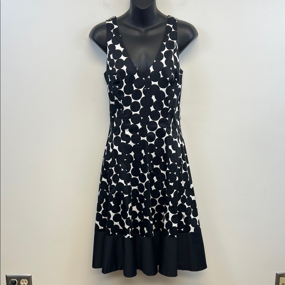 Jones Wear Women’s Black White Polka Dot Sleeveless Pleated Dress Dress Size 8
